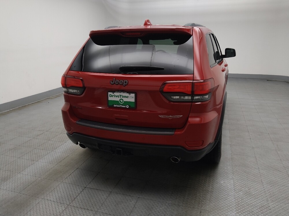 2018 Jeep Grand Cherokee in Des Moines, IA 50310 - 18120841 7