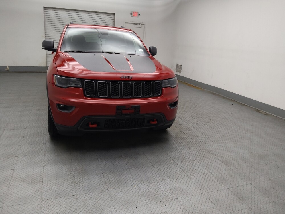 2018 Jeep Grand Cherokee in Des Moines, IA 50310 - 18120841 14