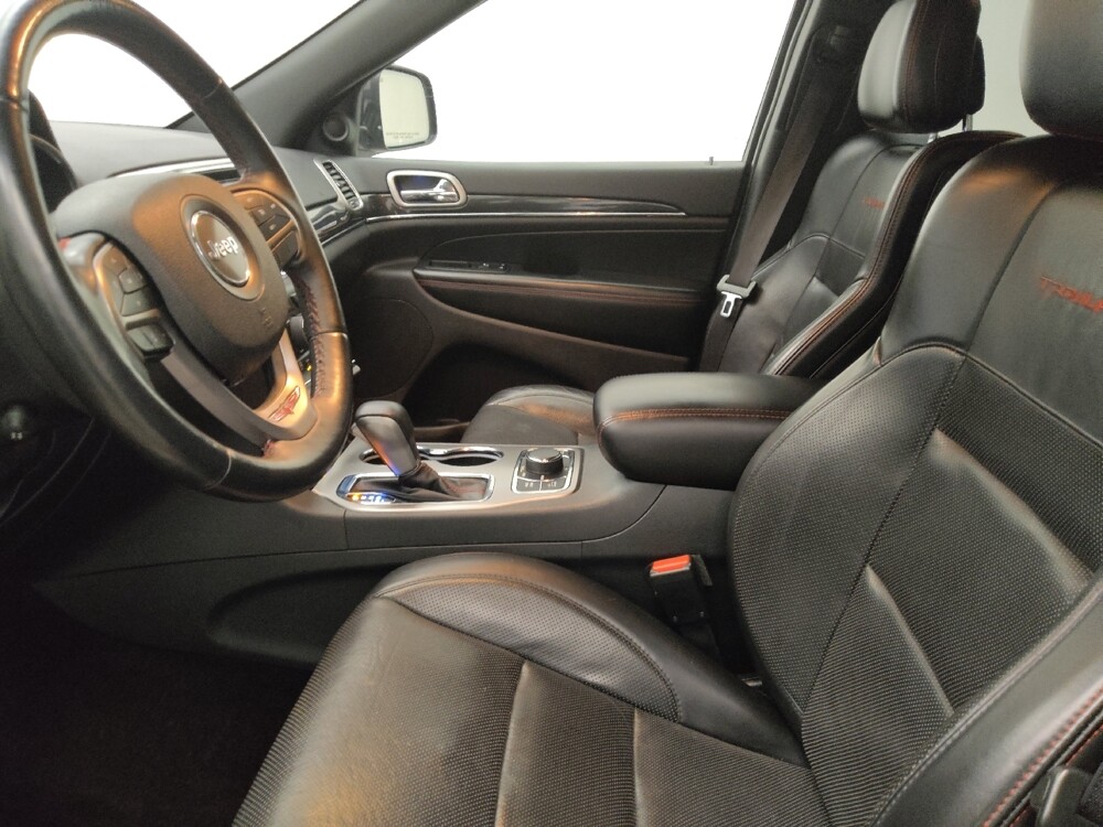 2018 Jeep Grand Cherokee in Des Moines, IA 50310 - 18120841 17