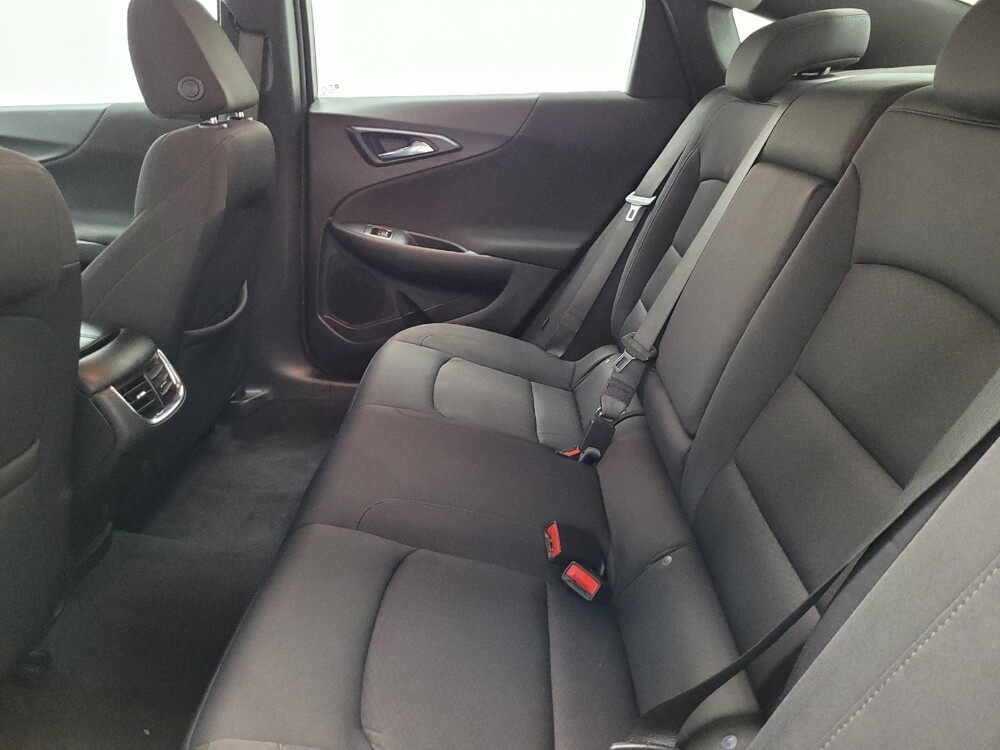 2021 Chevrolet Malibu in Las Vegas, NV 89102 - 18120845 18