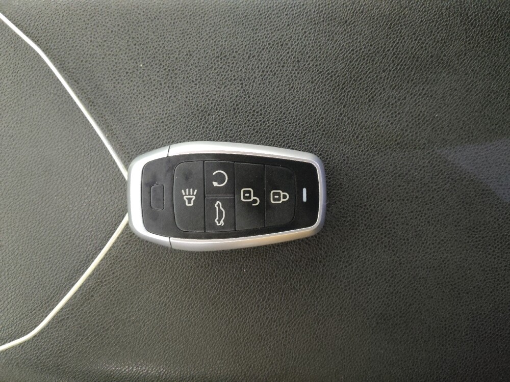 2020 Chevrolet Equinox in Midlothian, IL 60445 - 18120846 32