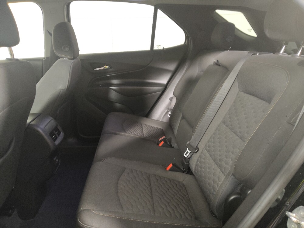 2020 Chevrolet Equinox in Midlothian, IL 60445 - 18120846 18