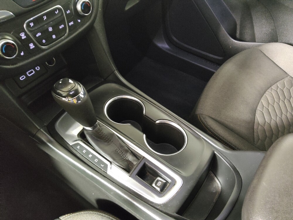 2020 Chevrolet Equinox in Midlothian, IL 60445 - 18120846 26