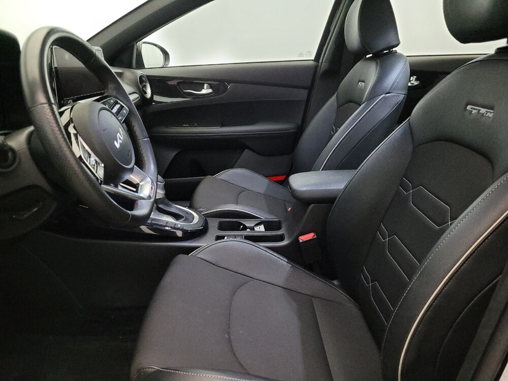 2023 Kia Forte in Williamstown, NJ 8094 - 18120847 17