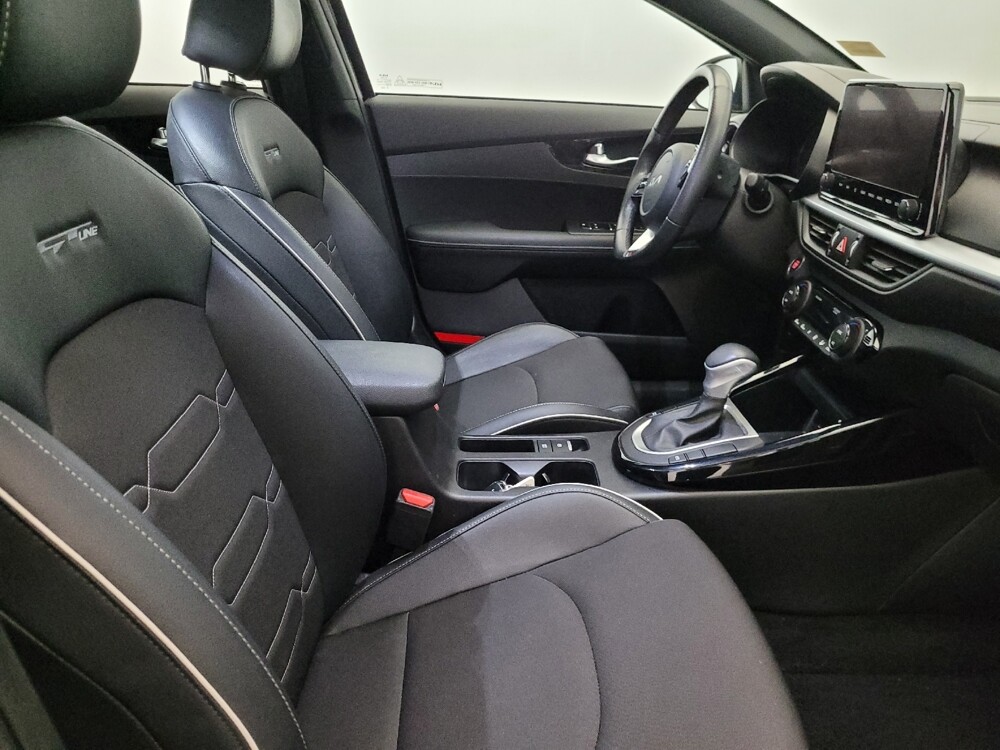 2023 Kia Forte in Williamstown, NJ 8094 - 18120847 21