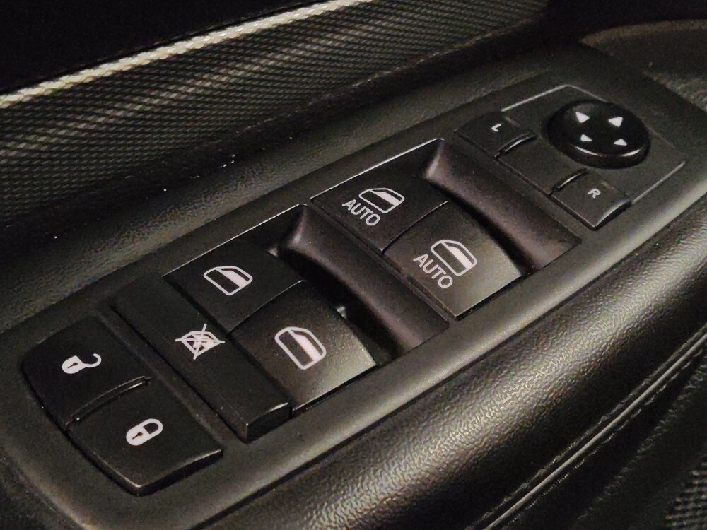 2020 Dodge Durango in Orlando, FL 32808 - 18120849 27