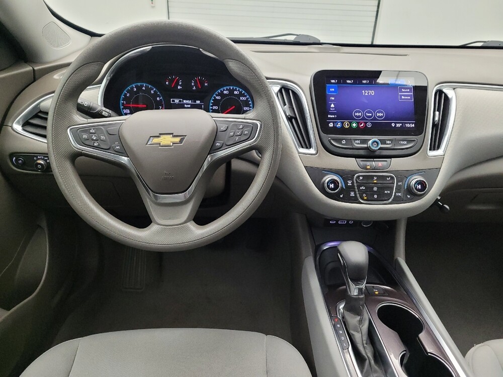 2021 Chevrolet Malibu in Fairfield, OH 45014 - 18120853 22