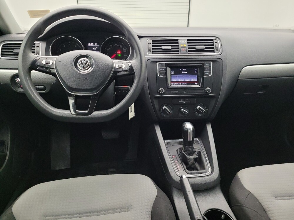 2017 Volkswagen Jetta in Maple Heights, OH 44137 - 18120854 22