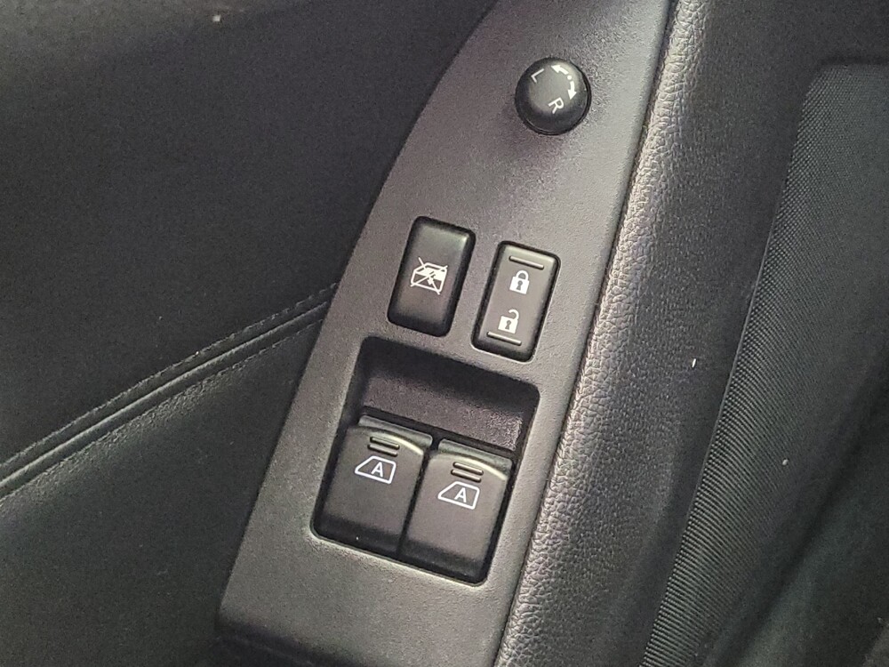 2014 INFINITI Q60 in Louisville, KY 40258 - 18120856 27