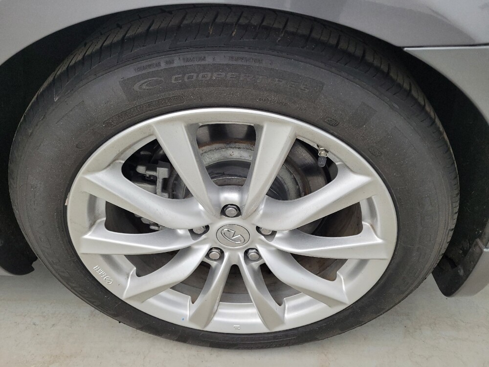 2014 INFINITI Q60 in Louisville, KY 40258 - 18120856 31