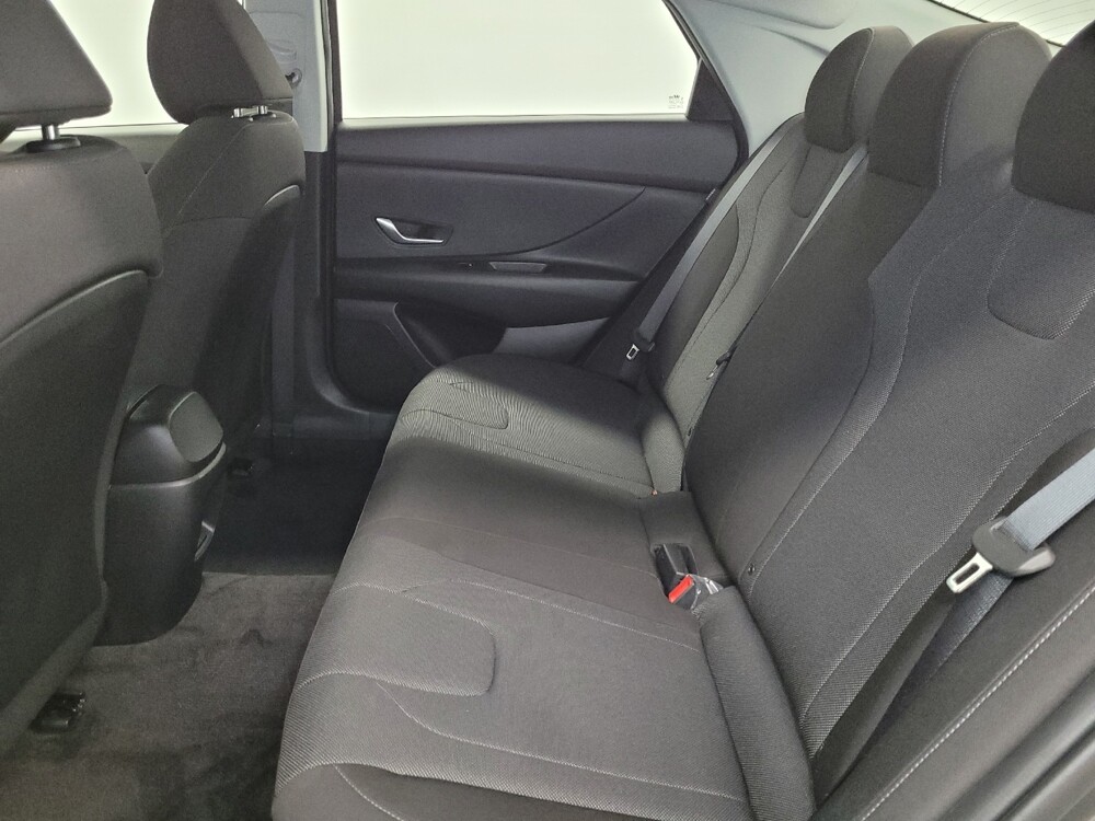 2025 Hyundai Elantra in Houston, TX 77060 - 18120863 18