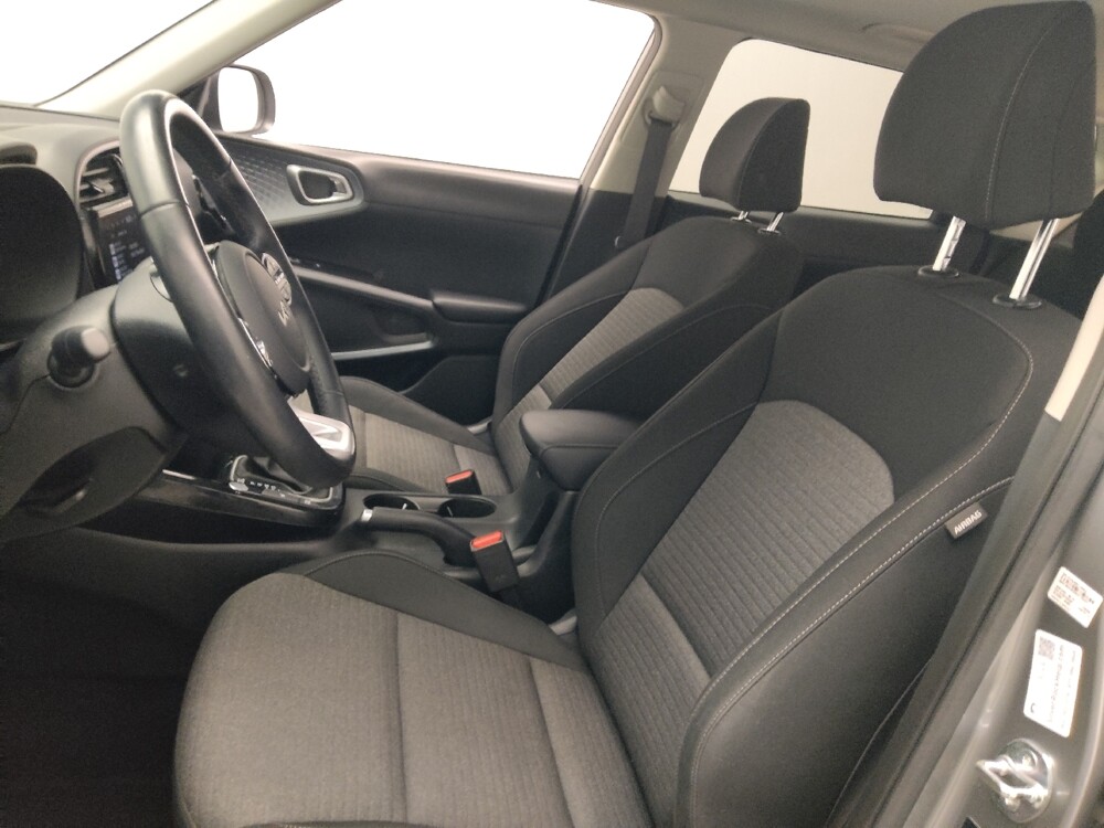 2025 Kia Soul in Conyers, GA 30094 - 18120864 17