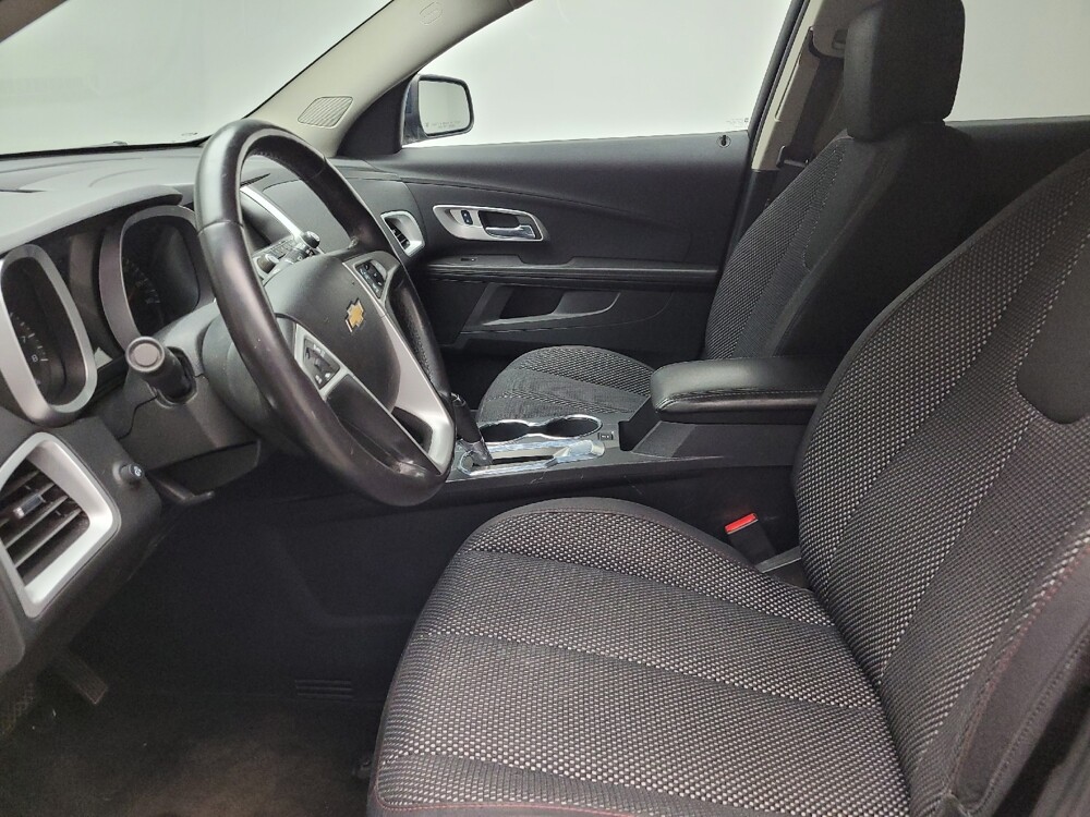 2016 Chevrolet Equinox in Grand Rapids, MI 49508 - 18120865 17