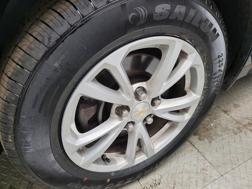 2016 Chevrolet Equinox in Grand Rapids, MI 49508 - 18120865 31