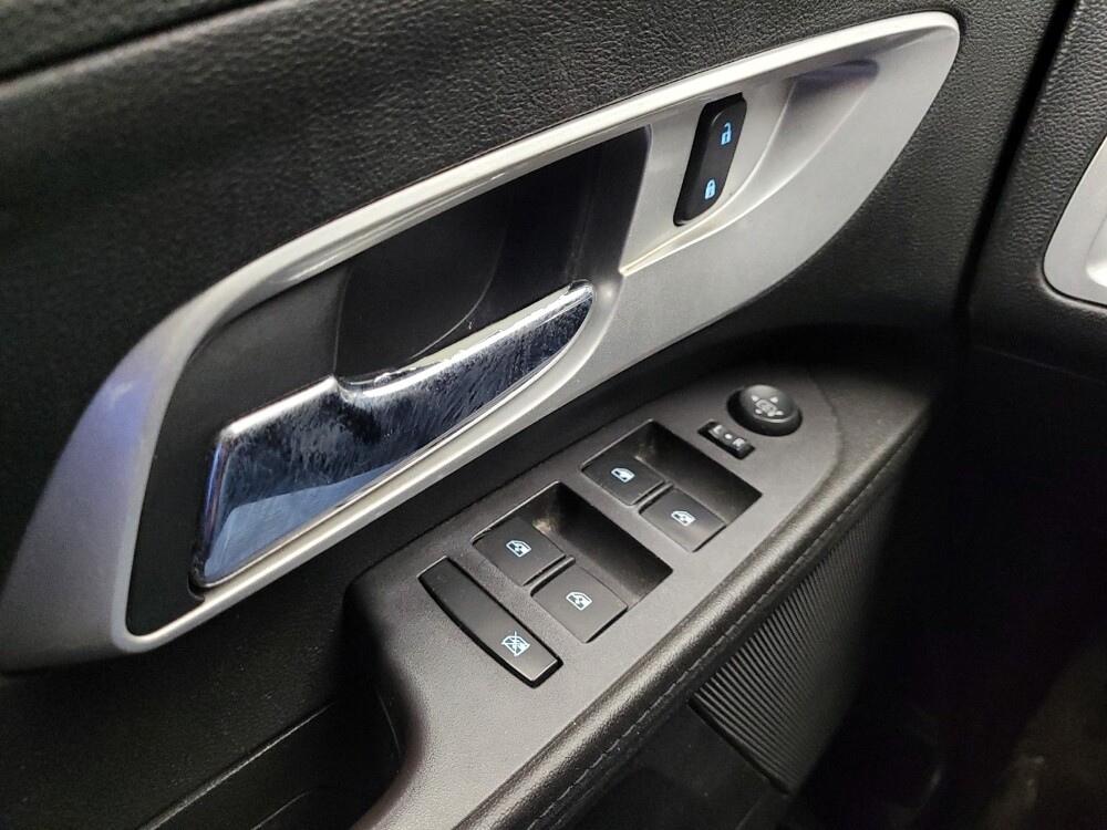 2016 Chevrolet Equinox in Grand Rapids, MI 49508 - 18120865 27