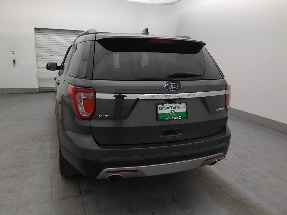 2017 Ford Explorer in Fort Myers, FL 33907 - 18120870 6