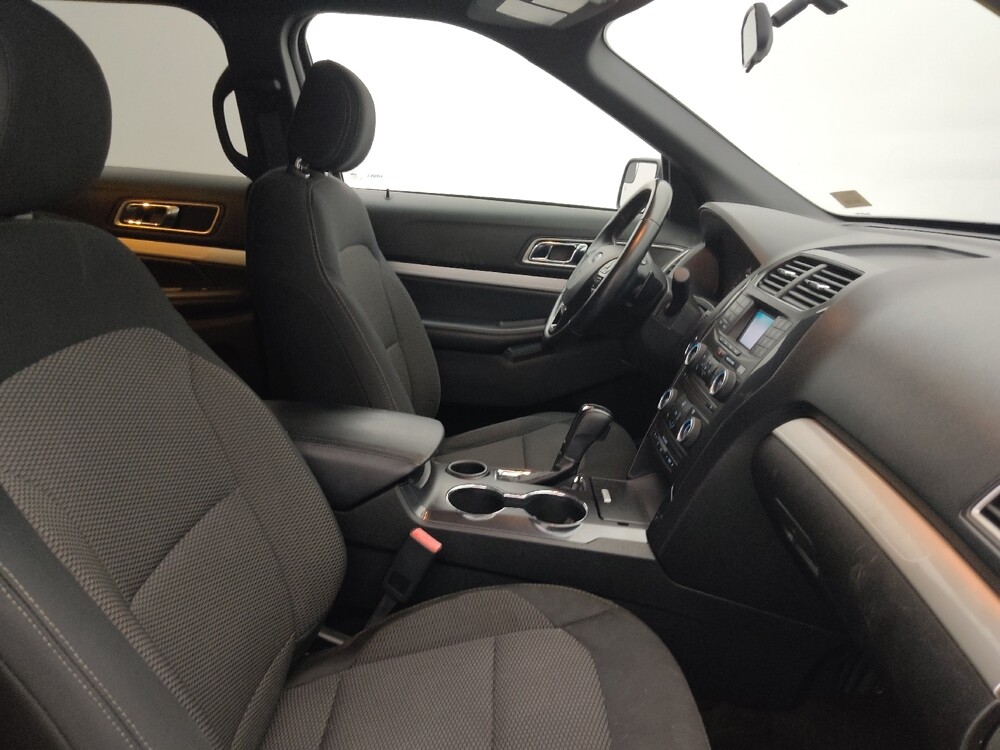 2017 Ford Explorer in Fort Myers, FL 33907 - 18120870 21