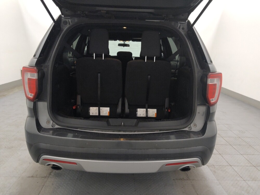 2017 Ford Explorer in Fort Myers, FL 33907 - 18120870 29