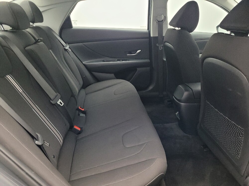 2025 Hyundai Elantra in Miami, FL 33157 - 18120876 19