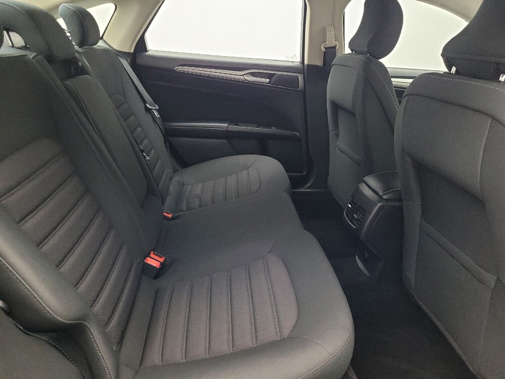 2018 Ford Fusion in Jacksonville, FL 32225 - 18120879 19