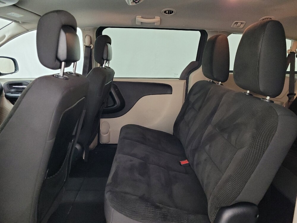 2017 Dodge Grand Caravan in Allentown, PA 18103 - 18120881 18