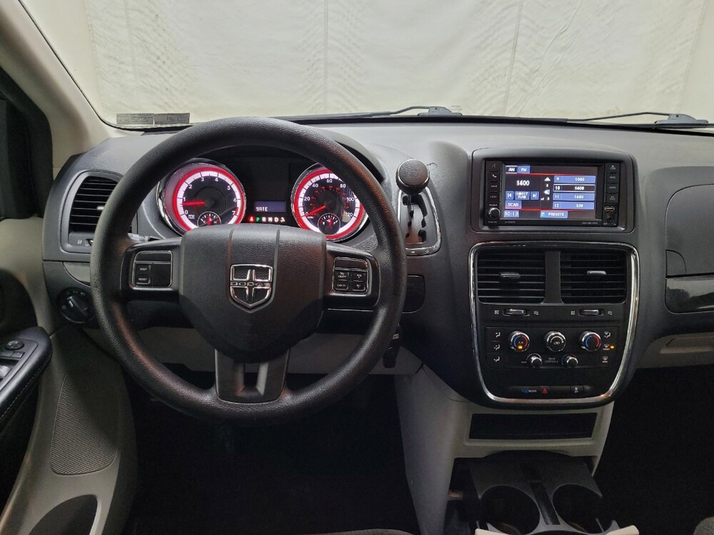 2017 Dodge Grand Caravan in Allentown, PA 18103 - 18120881 22