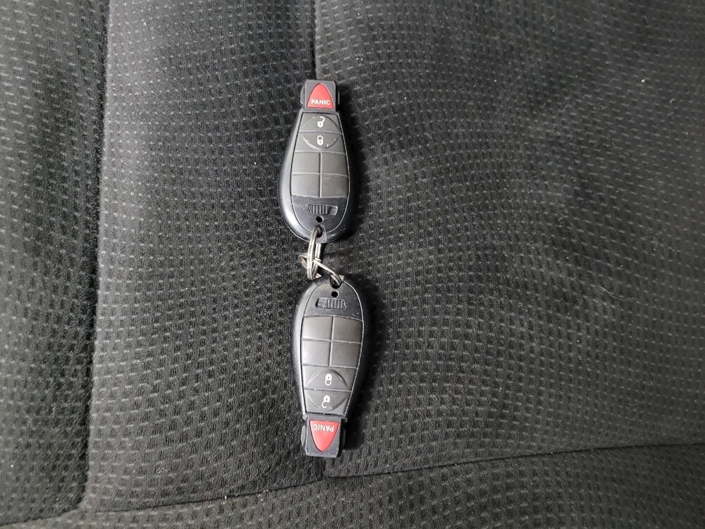 2017 Dodge Grand Caravan in Allentown, PA 18103 - 18120881 32