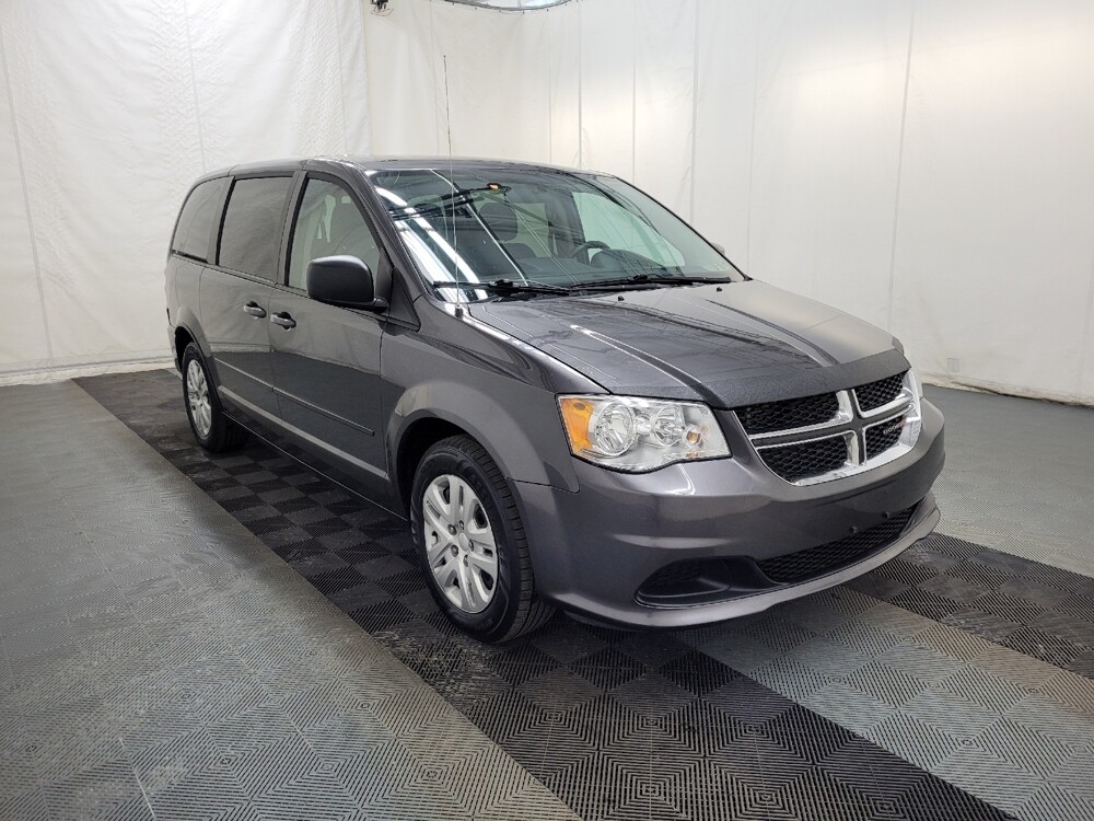 2017 Dodge Grand Caravan in Allentown, PA 18103 - 18120881 13