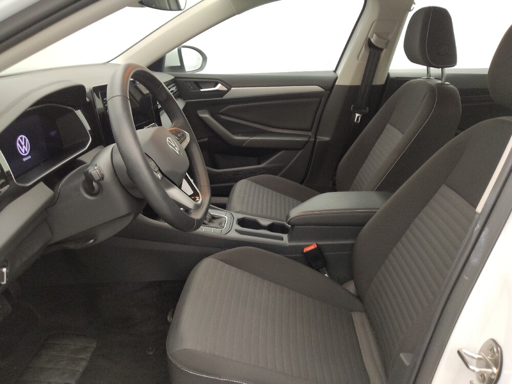 2025 Volkswagen Jetta in Tallahassee, FL 32304 - 18120887 17