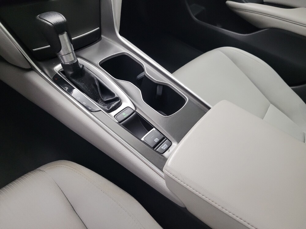2019 Honda Accord in Memphis, TN 38115 - 18120889 26