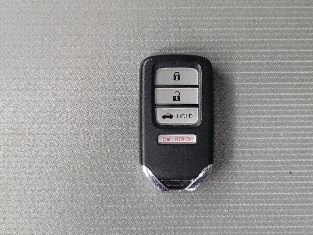 2019 Honda Accord in Memphis, TN 38115 - 18120889 32