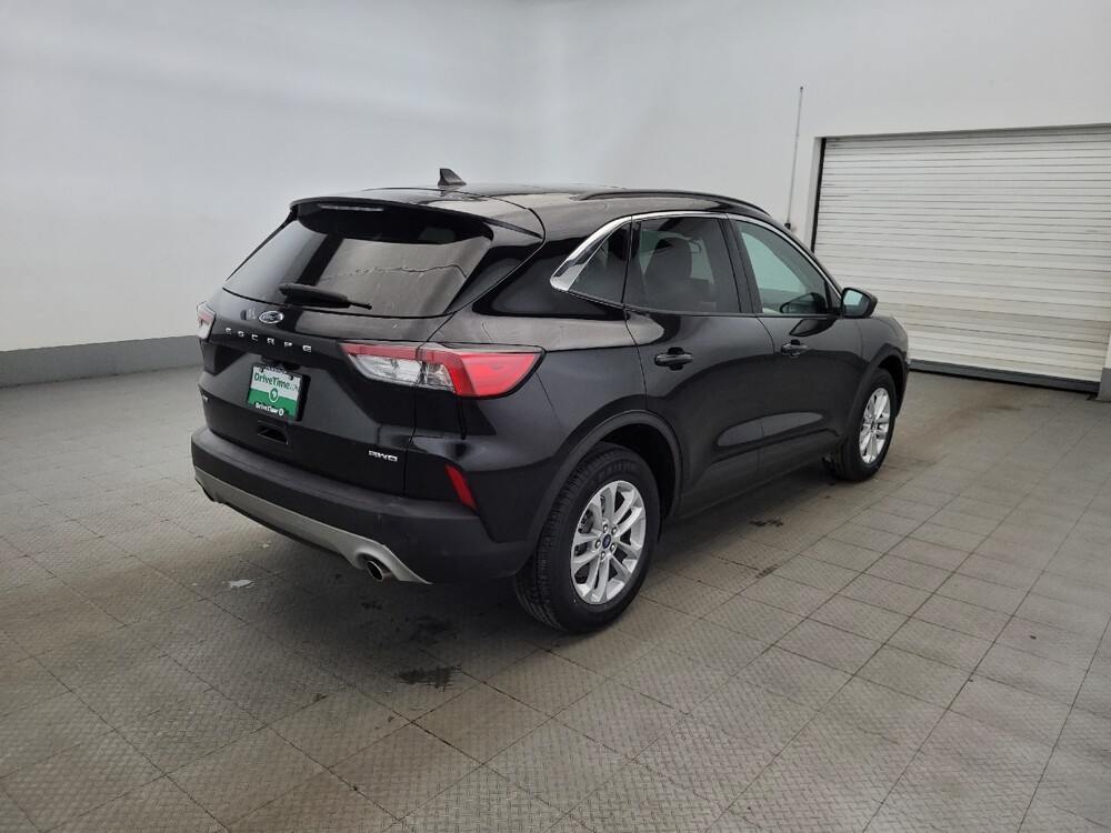 2022 Ford Escape in Plymouth Meeting, PA 19462 - 18120893 9