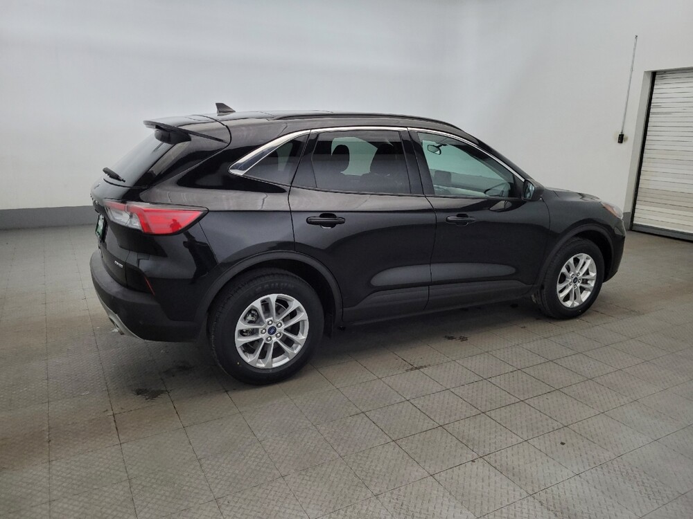 2022 Ford Escape in Plymouth Meeting, PA 19462 - 18120893 10