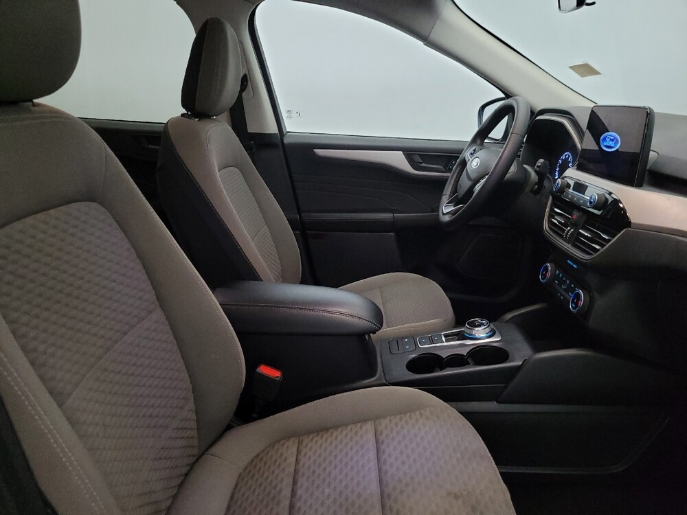 2022 Ford Escape in Plymouth Meeting, PA 19462 - 18120893 21