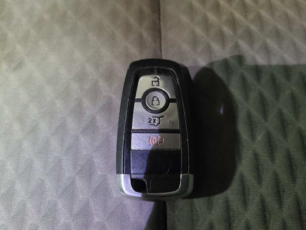 2022 Ford Escape in Plymouth Meeting, PA 19462 - 18120893 32