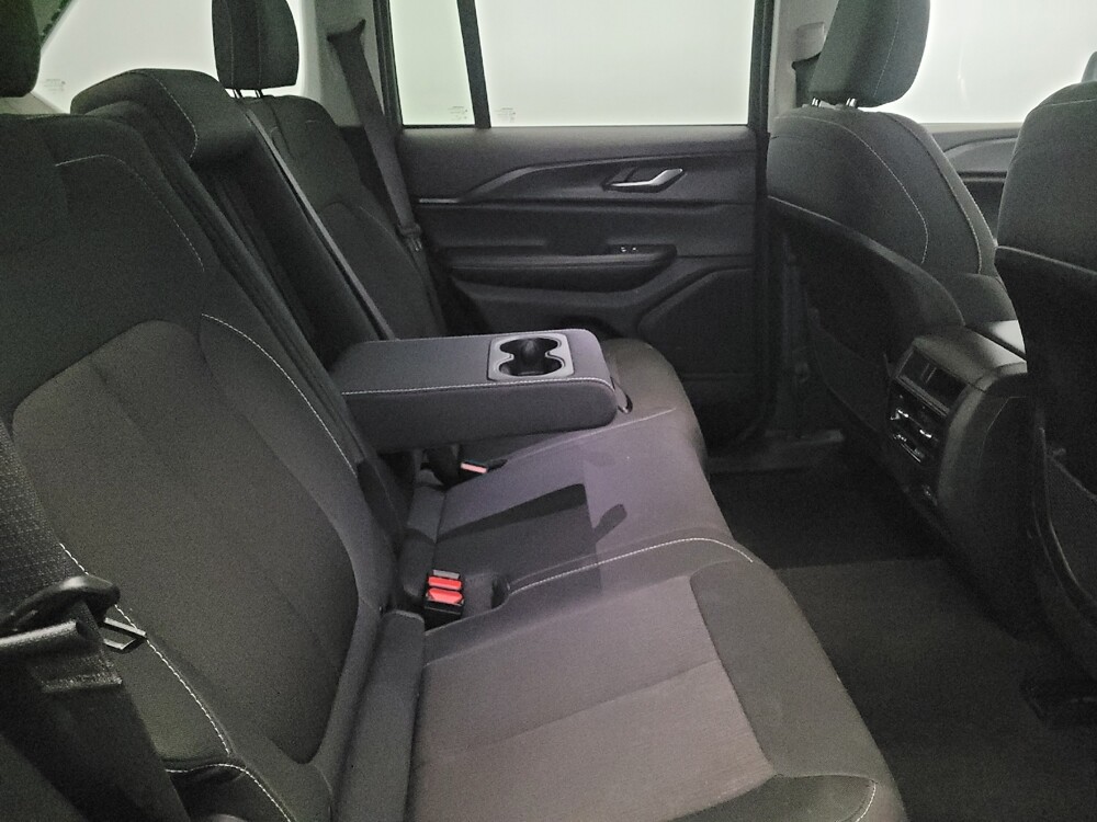 2023 Jeep Grand Cherokee in Chesapeake, VA 23320 - 18120895 19