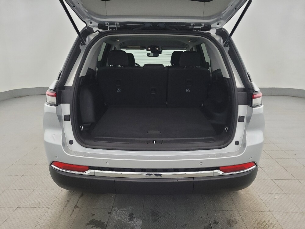 2023 Jeep Grand Cherokee in Chesapeake, VA 23320 - 18120895 29