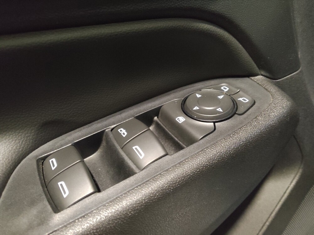 2019 Chevrolet Equinox in Chesapeake, VA 23320 - 18120897 27