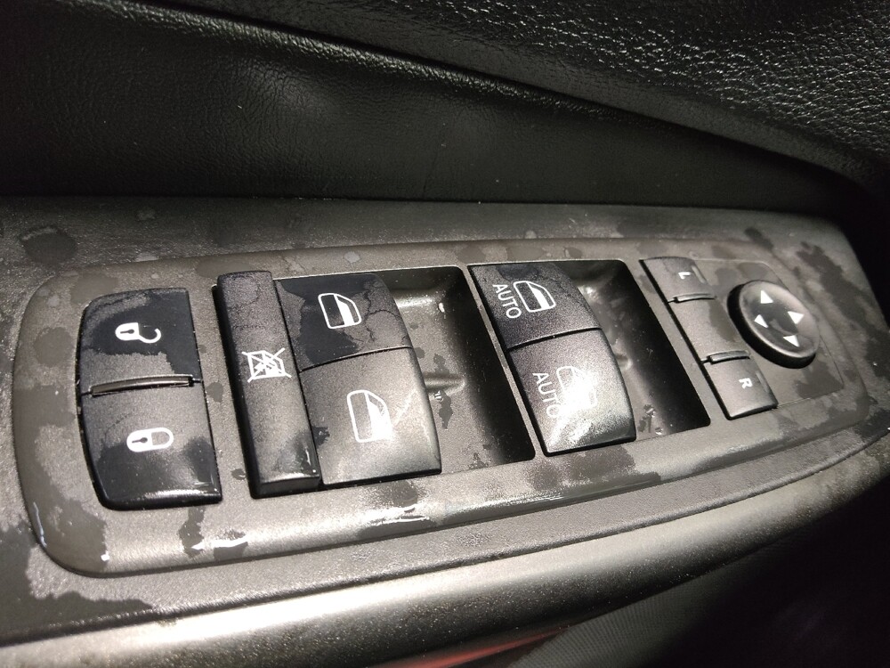 2021 Jeep Cherokee in Raleigh, NC 27604 - 18120900 27