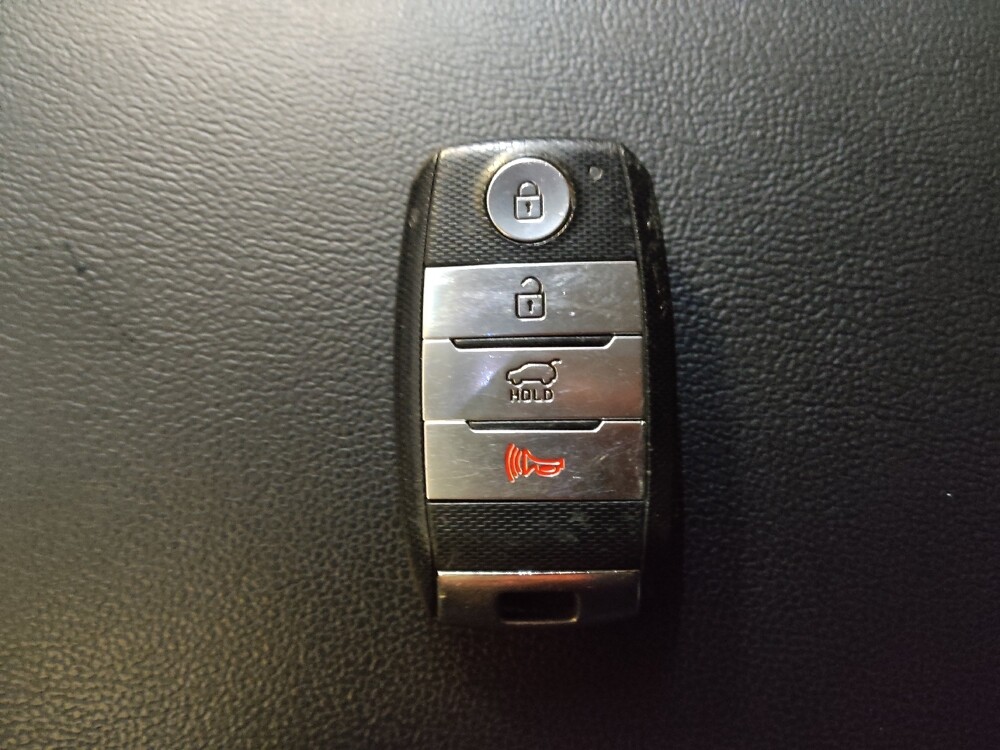 2020 Kia Sorento in Raleigh, NC 27604 - 18120903 32