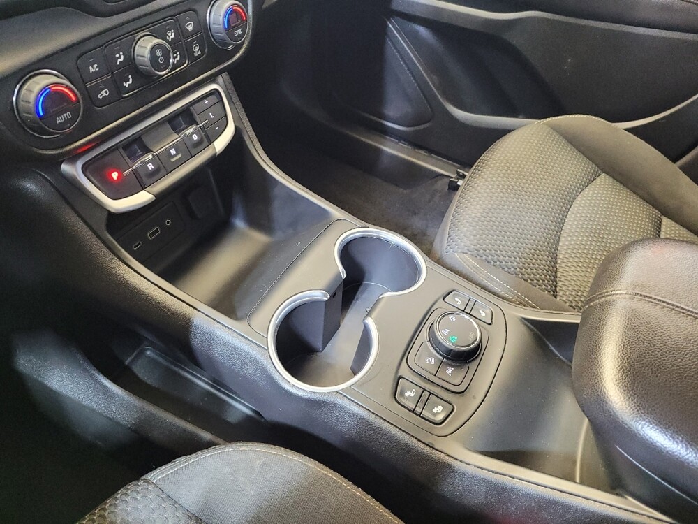 2022 GMC Terrain in Cincinnati, OH 45255 - 18120907 26