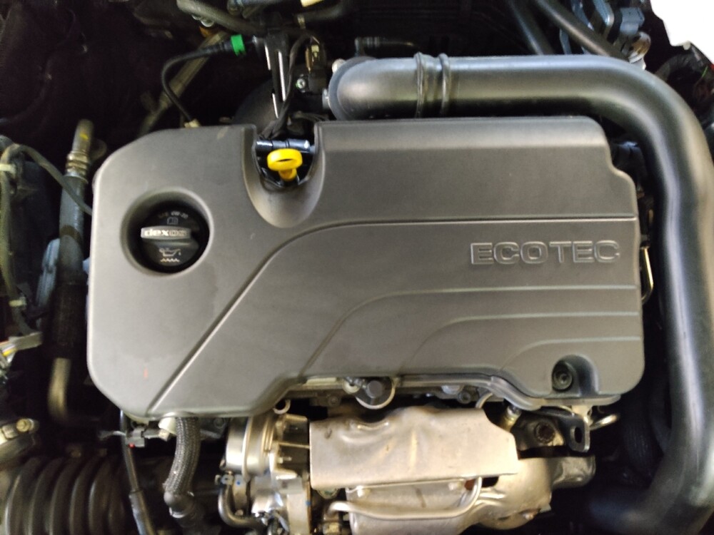 2023 Chevrolet Malibu in Greenville, SC 29607 - 18120910 30