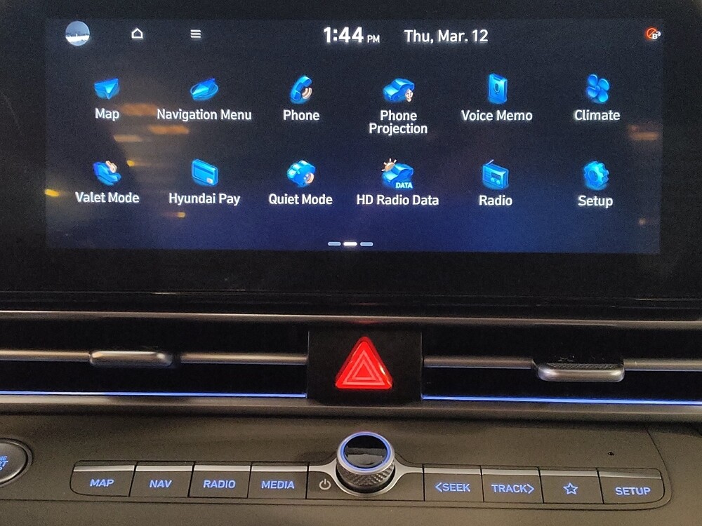 2025 Hyundai Elantra in Mobile, AL 36606 - 18120916 25