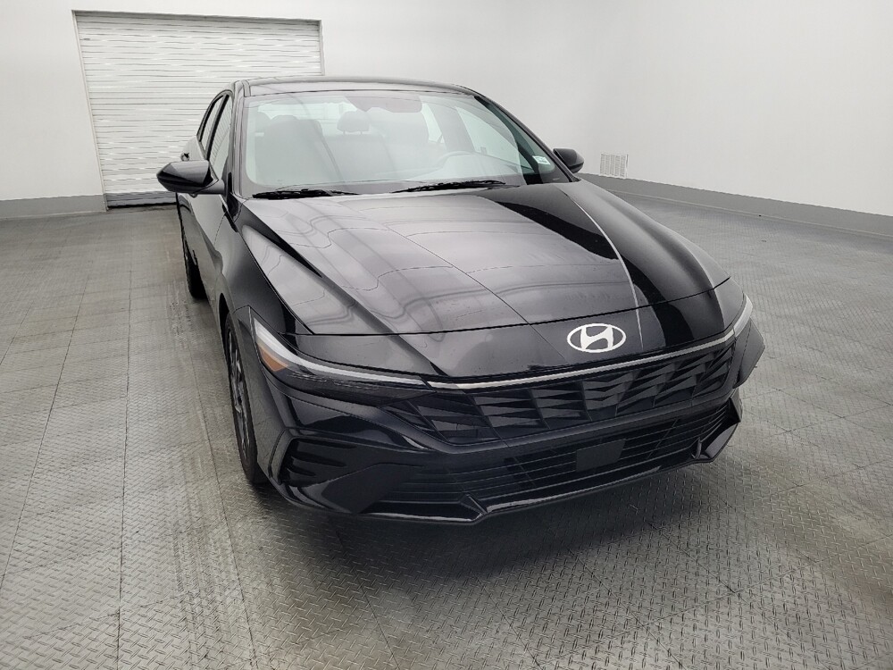 2025 Hyundai Elantra in Mobile, AL 36606 - 18120916 14