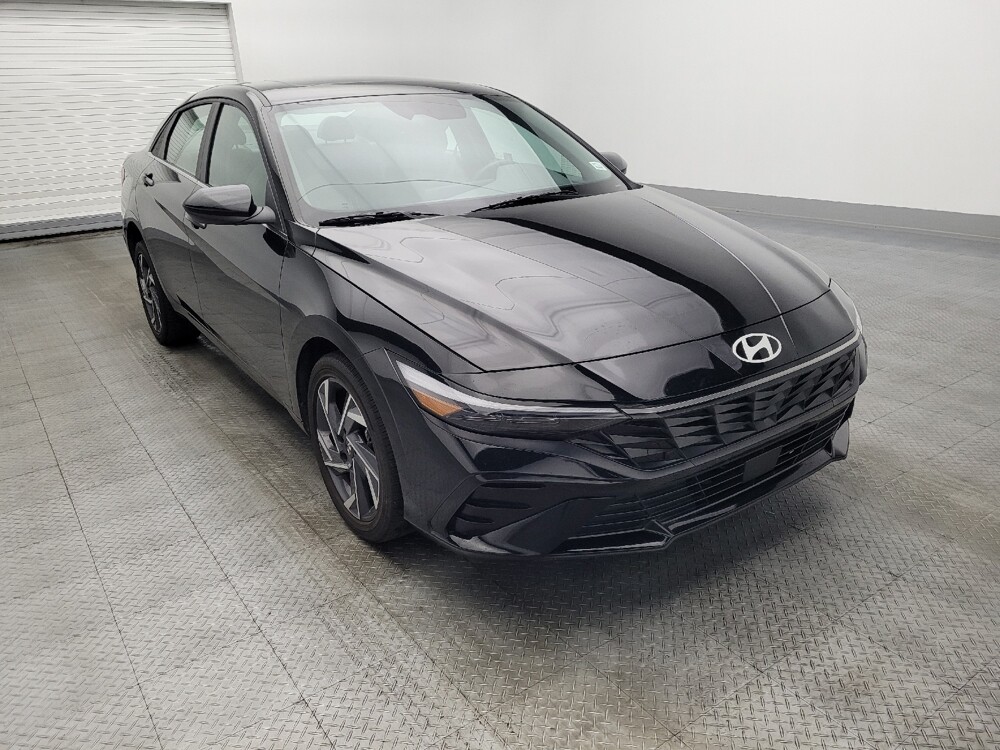 2025 Hyundai Elantra in Mobile, AL 36606 - 18120916 13