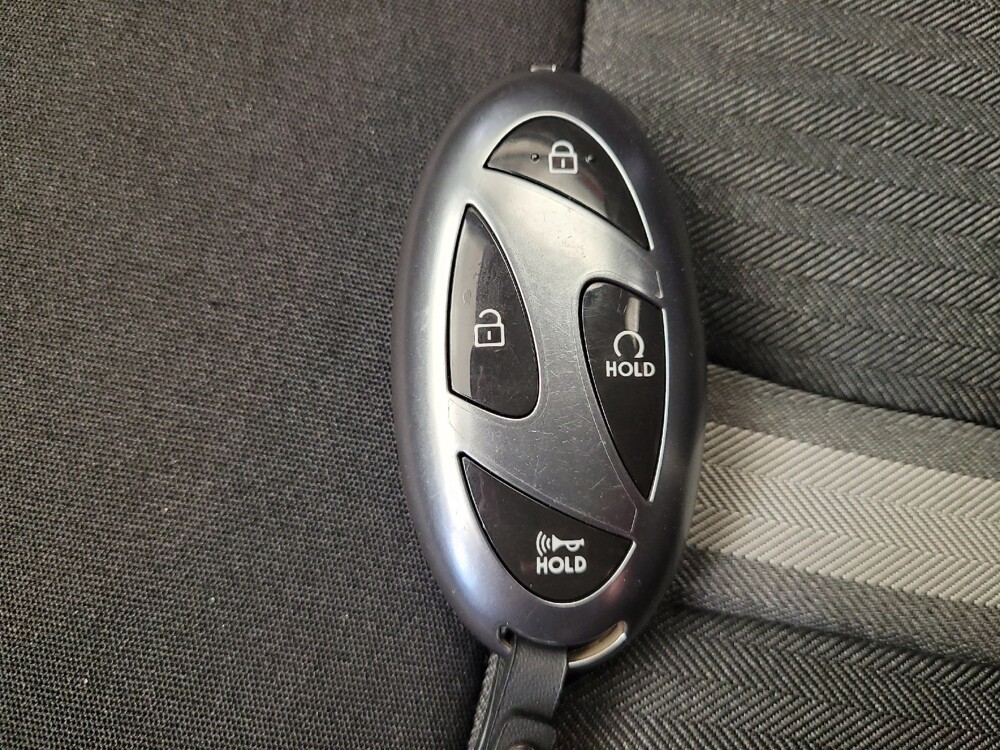 2024 Hyundai Sonata in Columbus, OH 43228 - 18120917 32