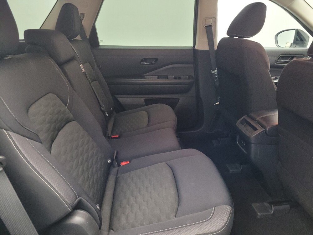 2023 Nissan Pathfinder in Marietta, GA 30062 - 18120918 19