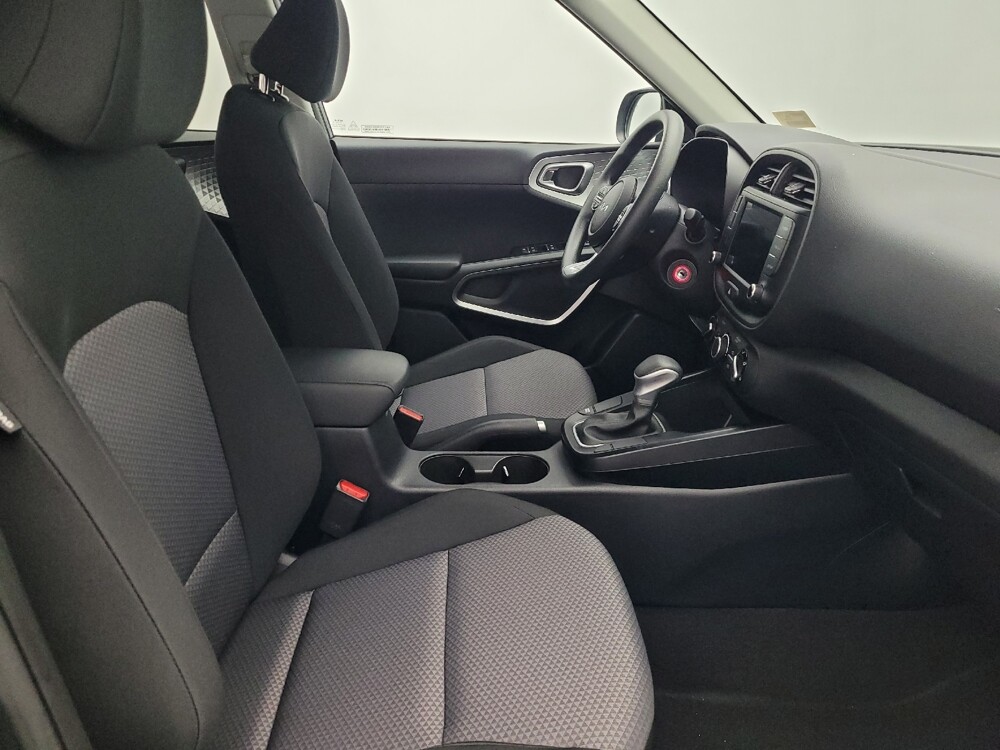 2025 Kia Soul in Mobile, AL 36606 - 18120919 21