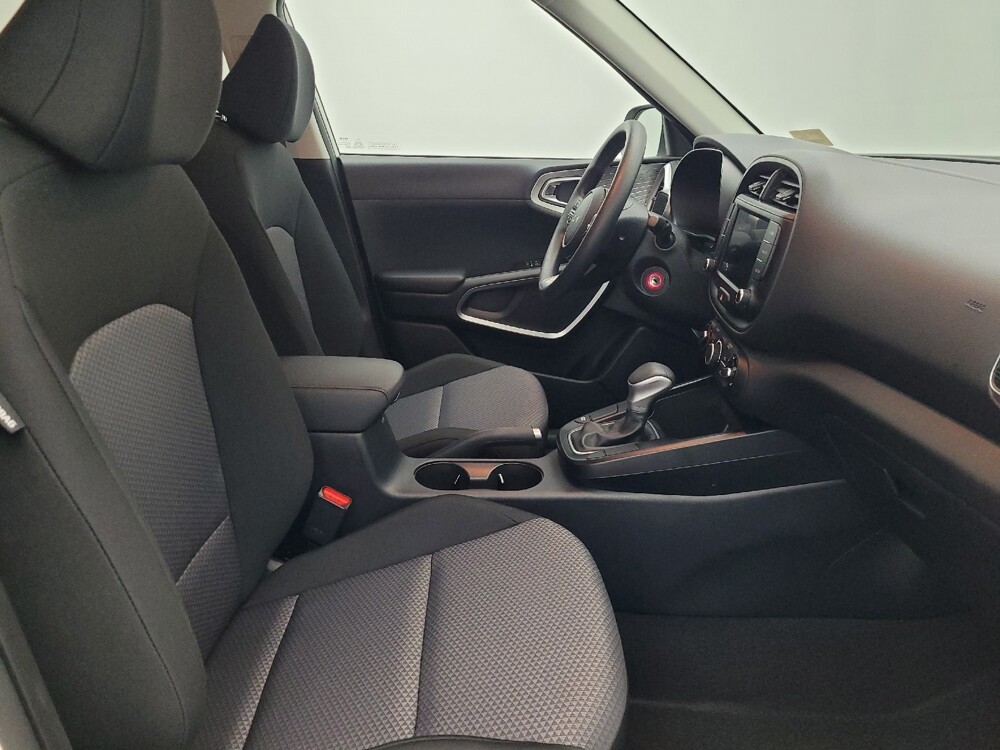 2025 Kia Soul in Sanford, FL 32773 - 18120921 21