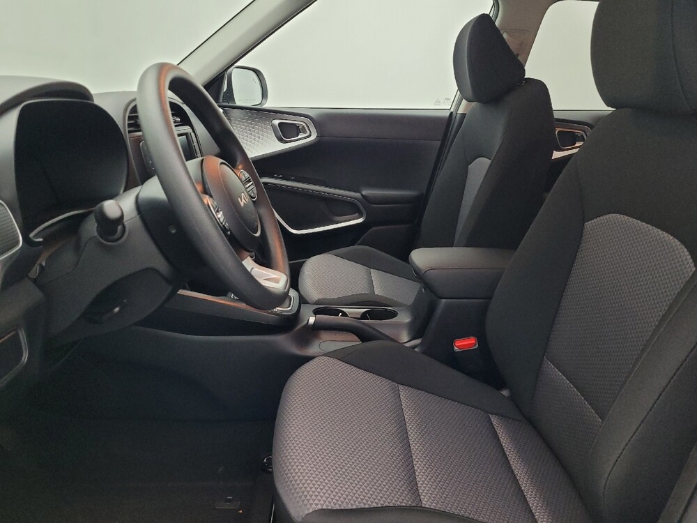 2025 Kia Soul in Sanford, FL 32773 - 18120921 17